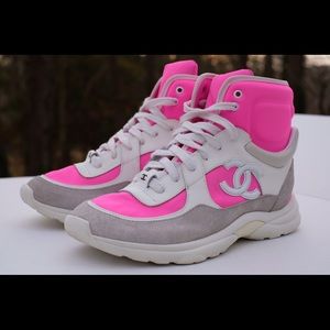 Chanel Sneakers size 40